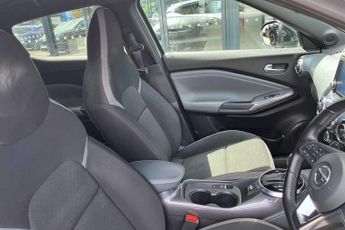 Nissan Juke 1.0 DIG-T N-Connecta (114ps) DCT 5-Door