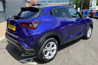 Nissan Juke 1.0 DIG-T N-Connecta (114ps) DCT 5-Door
