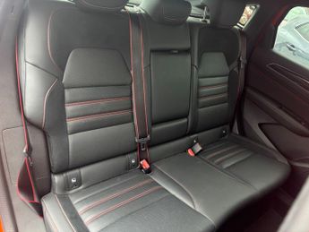 Renault Arkana 1.6 E-TECH Hybrid 145 R.S. Line 5dr Auto