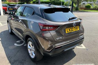 Nissan Juke 1.0 DIG-T N-Connecta (114ps) DCT 5-Door