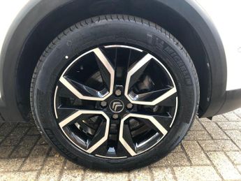 Citroen C4 50kWh Shine Plus Auto 5dr (7.4kW Charger)