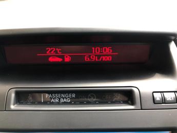 Kia Venga 1.6 3 5dr Auto [6]
