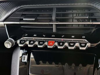Peugeot 2008 1.2 PureTech 130 Allure Premium 5dr