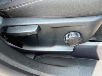 Ford Kuga 5Dr Titanium 2.5 PHEV 243PS 2WD Auto