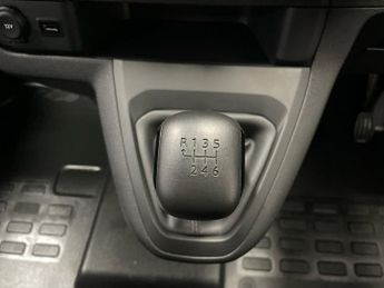 Vauxhall Vivaro 2900 Prime L1 H1 SWB 1.5d 100PS