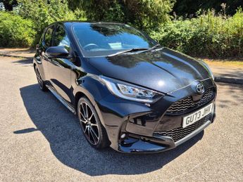 Toyota Yaris 1.5 VVT-h GR SPORT E-CVT Euro 6 (s/s) 5dr