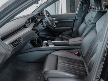 Audi E-tron 300kW 55 Quattro 95kWh S Line 5dr Auto