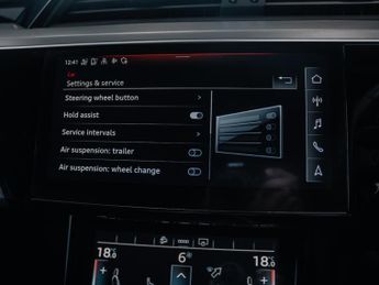 Audi E-tron 300kW 55 Quattro 95kWh S Line 5dr Auto