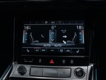 Audi E-tron 300kW 55 Quattro 95kWh S Line 5dr Auto