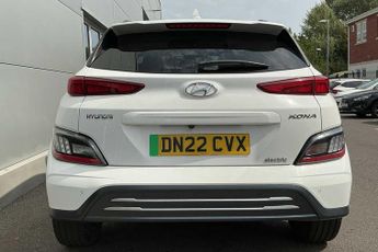 Hyundai Kona Electric SUV E (204ps) Premium 64kWh 7kW OBC
