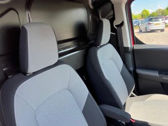 Ford Transit Courier 1.0 Limited 125PS Auto