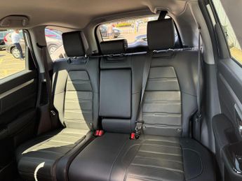 Honda CR-V 2.0 i-MMD (184ps) AWD SR 5-Door
