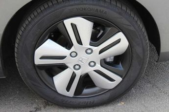 Honda Jazz 1.5 i-MMD (107ps) EX