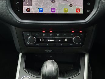 SEAT Arona 1.0 TSI 110 Xcellence Lux [EZ] 5dr DSG