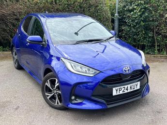 Toyota Yaris 1.5 VVT-h Design E-CVT Euro 6 (s/s) 5dr