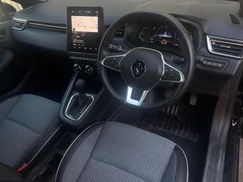 Renault Clio 1.6 E-TECH Hybrid 140 Lutecia SE 5dr Auto