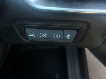 Renault Clio 1.6 E-TECH Hybrid 140 Lutecia SE 5dr Auto