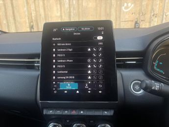 Renault Clio 1.6 E-TECH Hybrid 140 Lutecia SE 5dr Auto