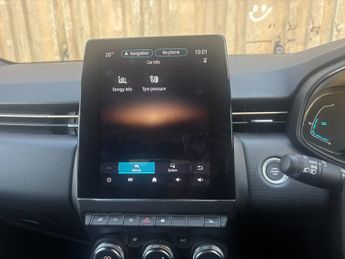 Renault Clio 1.6 E-TECH Hybrid 140 Lutecia SE 5dr Auto