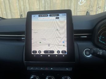 Renault Clio 1.6 E-TECH Hybrid 140 Lutecia SE 5dr Auto