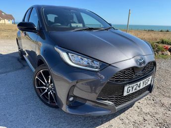Toyota Yaris 1.5 VVT-h GR SPORT E-CVT Euro 6 (s/s) 5dr