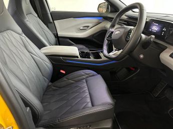 Ford Capri 5Dr Premium Extended Range 2WD Auto