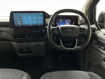 Ford Transit Custom 320 LWB Limited 65kWh 100kw 136PS RWD D/Cab Auto