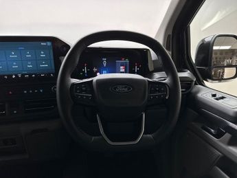 Ford Transit Custom 320 LWB Limited 65kWh 100kw 136PS RWD D/Cab Auto