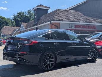Honda Civic 2.0 i-MMD (184ps) Advance Hybrid eCVT