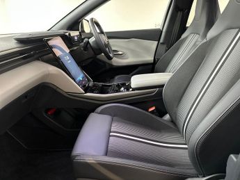 Ford Capri 5Dr Select Extended Range 2WD Auto