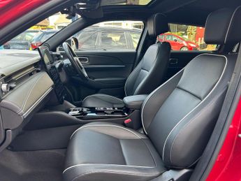 Honda Eny1 E (204ps) Advance