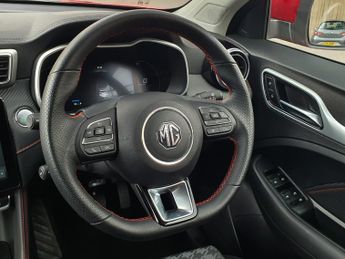 MG ZS 115kW SE EV Long Range 73kWh 5dr Auto