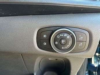 Ford Transit Custom 340 SWB 1.0 PHEV Limited 126PS
