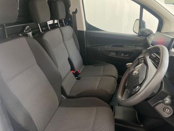 Vauxhall Combo Cargo 2300 Cargo Pro L1 H1 SWB 1.5 Turbo D 130ps