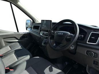 Ford Transit 350 L3 / H2 Leader 68kwh Battery 135kwh / 184PS RWD Auto