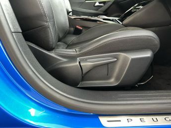 Peugeot 208 5Dr GT Premium 100kW 50kWh Auto