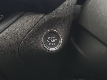 Vauxhall Grandland 1.5 Turbo D Elite 5dr Auto