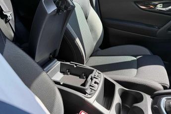 Nissan Qashqai 1.3 DiG-T 160 [157] N-Connecta 5dr DCT Glass Roof