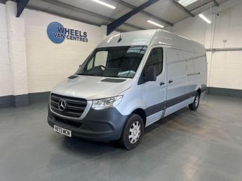 Mercedes Sprinter 2.0 315 CDI Premium G-Tronic RWD L3 H2 Euro 6 (s/s) 5dr