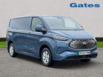 Ford Transit Custom 320 SWB Limited 65kWh 100kw / 136PS Auto