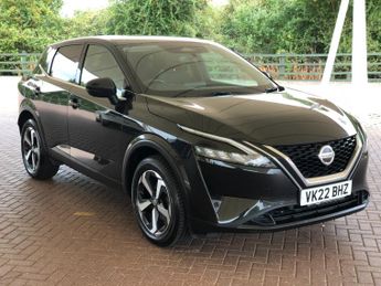 Nissan Qashqai 1.3 DiG-T MH N-Connecta 5dr