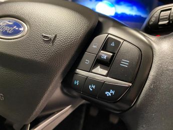 Ford Kuga 2.0 EcoBlue (150PS) mHEV 6 spd Vignale 5dr.