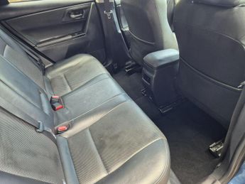 Toyota Auris 1.8 VVT-h Excel CVT Euro 6 (s/s) 5dr