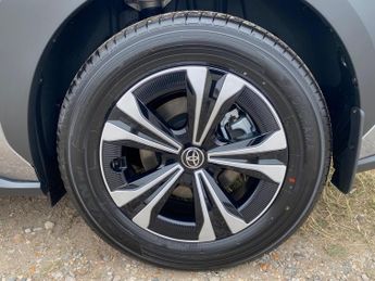 Toyota Bz4x 71.4kWh Motion Auto 5dr (11kW OBC)