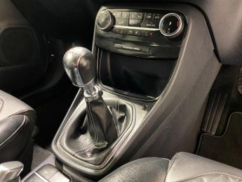 Ford Puma 1.0 Turbo EcoBoost Hybrid (125PS) mHEV 6 spd ST-Line Vignale 5dr