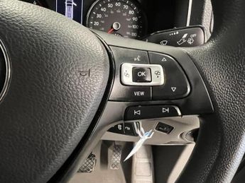 Volkswagen Crafter 2.0 TDI CR35 Commerce Plus Auto FWD LWB High Roof Euro 6 (s/s) 5
