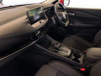 Nissan Qashqai 1.3 DiG-T MH 158 N-Connecta 5dr Xtronic