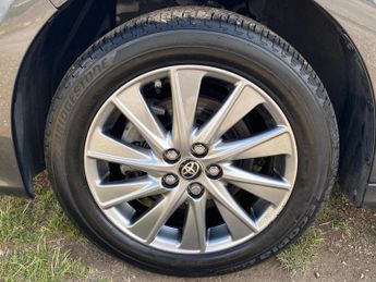 Toyota Yaris 1.5 VVT-h Icon E-CVT Euro 6 (s/s) 5dr