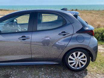 Toyota Yaris 1.5 VVT-h Icon E-CVT Euro 6 (s/s) 5dr