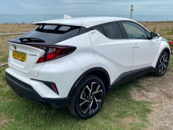 Toyota CHR 1.8 VVT-h Design CVT Euro 6 (s/s) 5dr